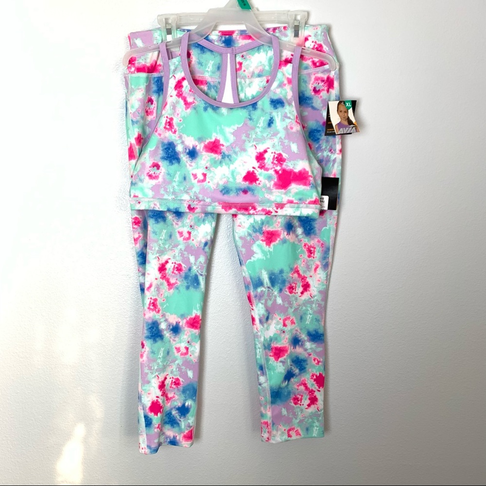 Avía 2 Piece Girls Tie Dye Athletic Set